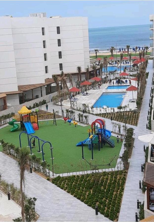 شاليه فندقي أرضي بحديقه خاصه في منتجع بورتوسعيد 'Ezbet Shalabi el-Rudi Exterior foto